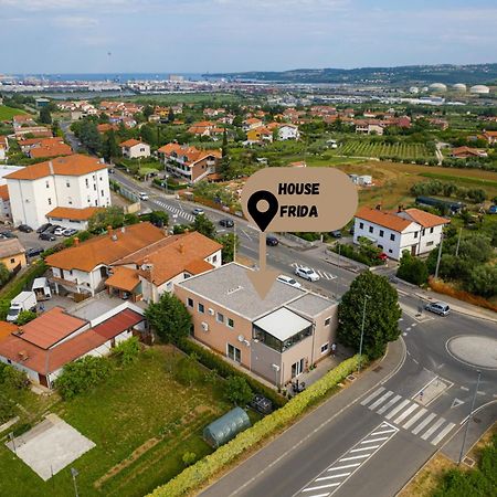 Appartamento House Frida Capodistria Esterno foto