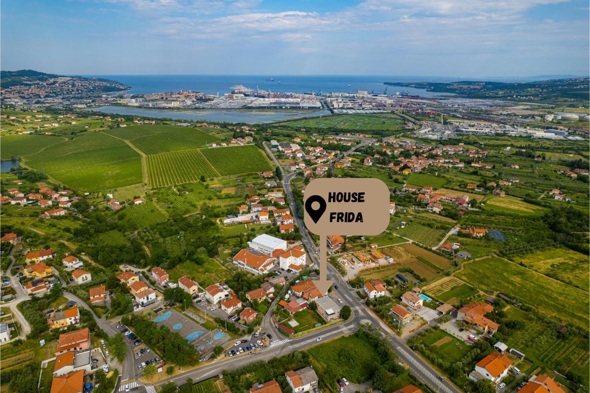Appartamento House Frida Capodistria Esterno foto